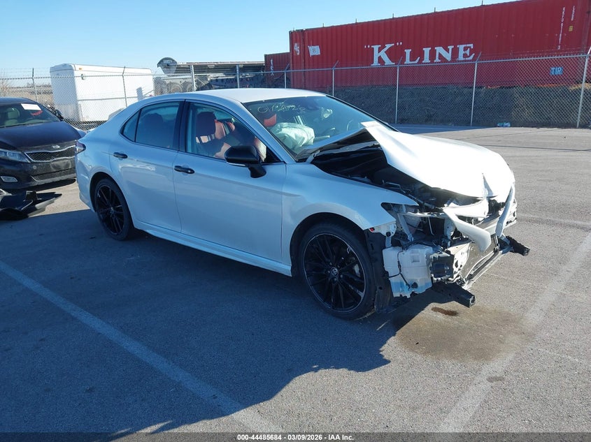 2021 Toyota Camry Xse