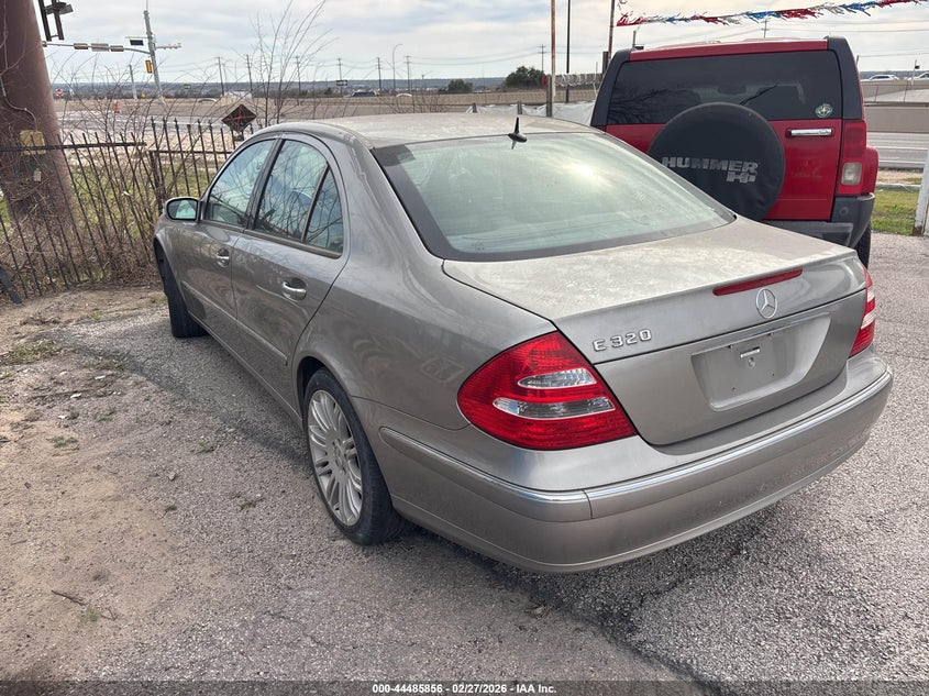 2003 Mercedes-Benz E 320