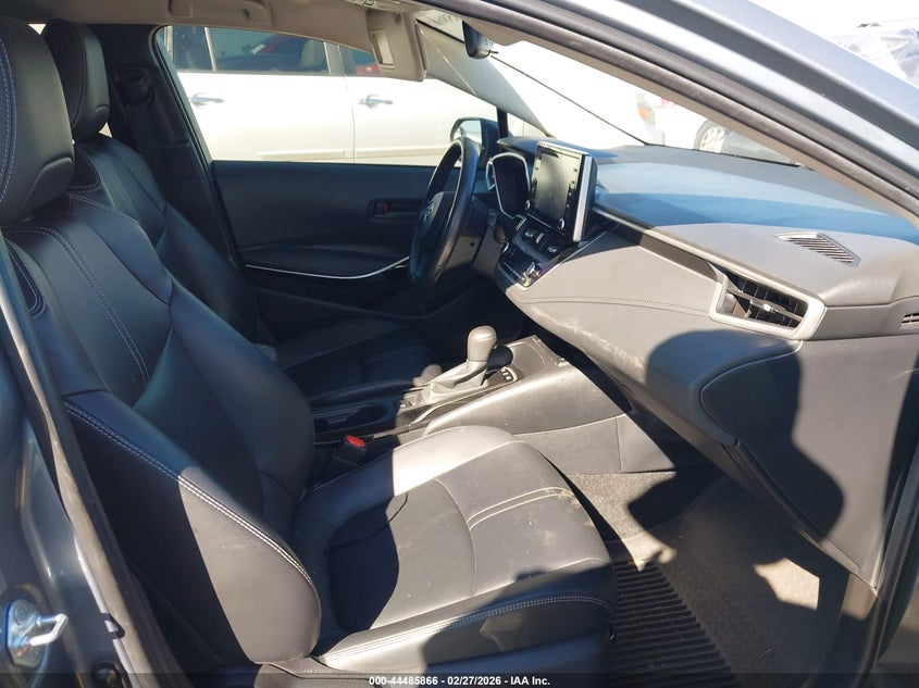 2022 Toyota Corolla Hybrid Le