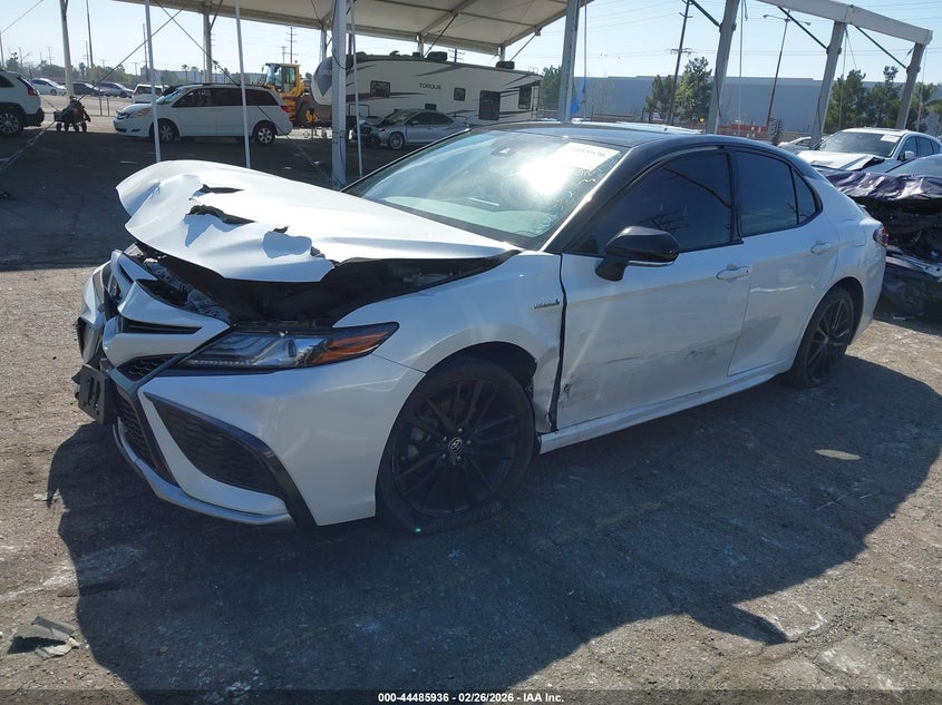 2021 Toyota Camry Xse Hybrid