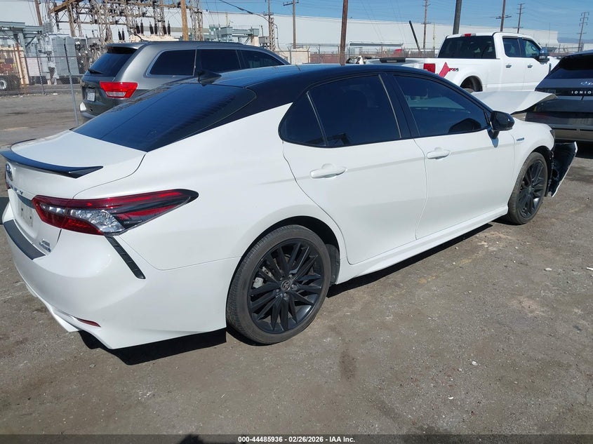 2021 Toyota Camry Xse Hybrid