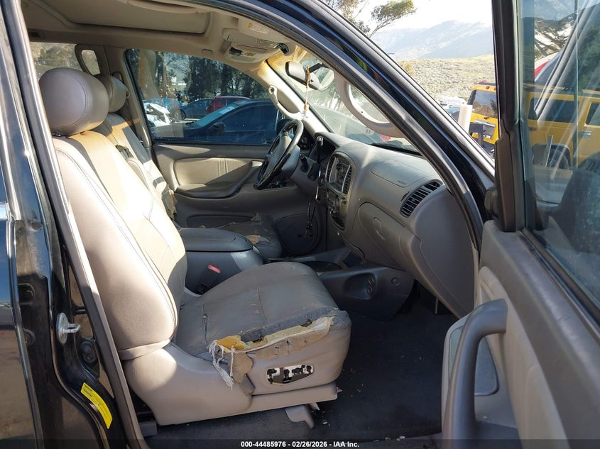 2002 Toyota Sequoia Limited V8