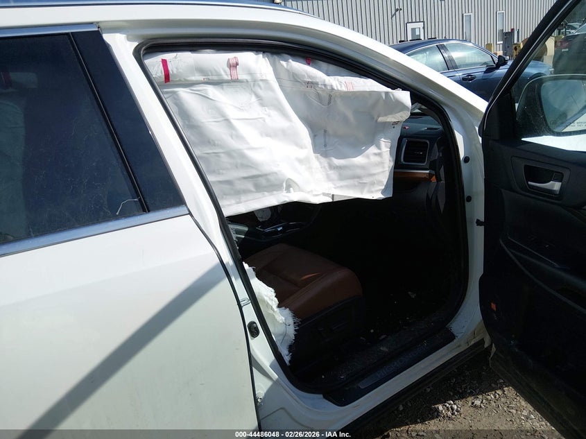 2019 Toyota Highlander Limited Platinum