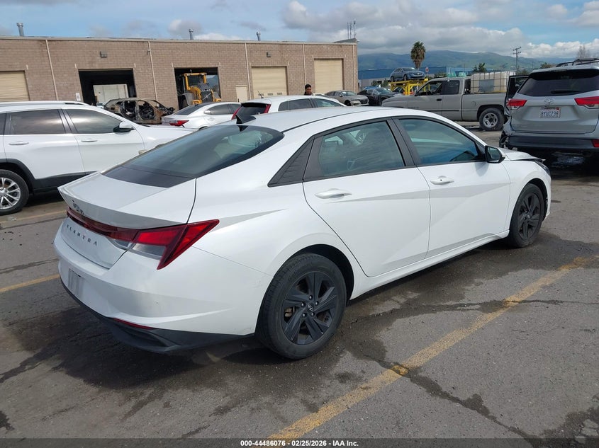 2021 Hyundai Elantra Sel