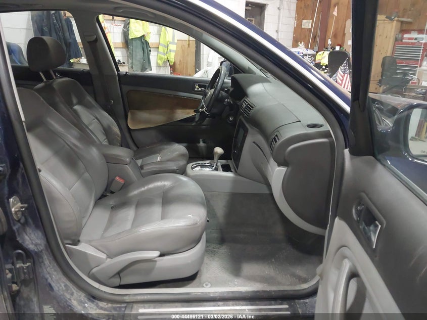 2003 Volkswagen Passat Gls