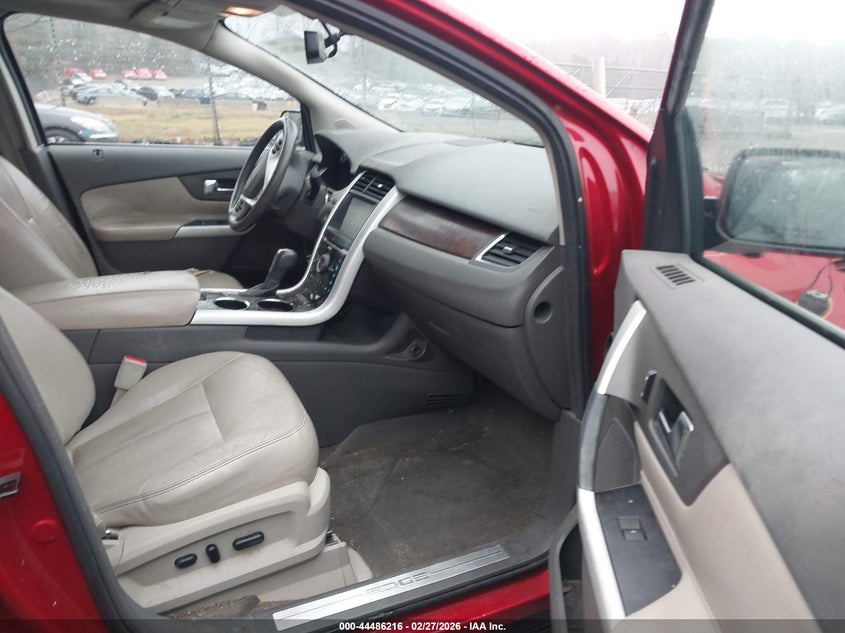 2FMDK3KC1CBA40008 2012 Ford Edge 3.5 Limited red