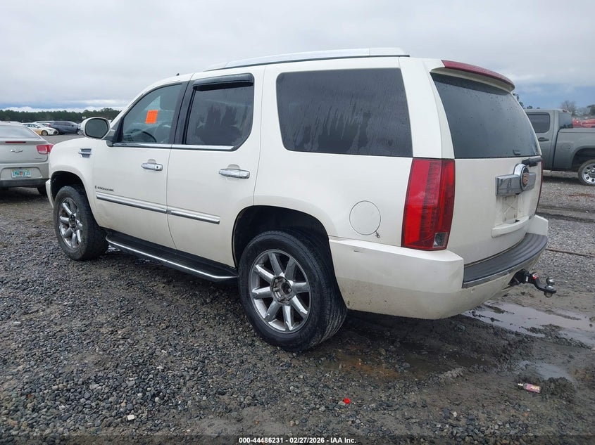 2007 Cadillac Escalade Standard