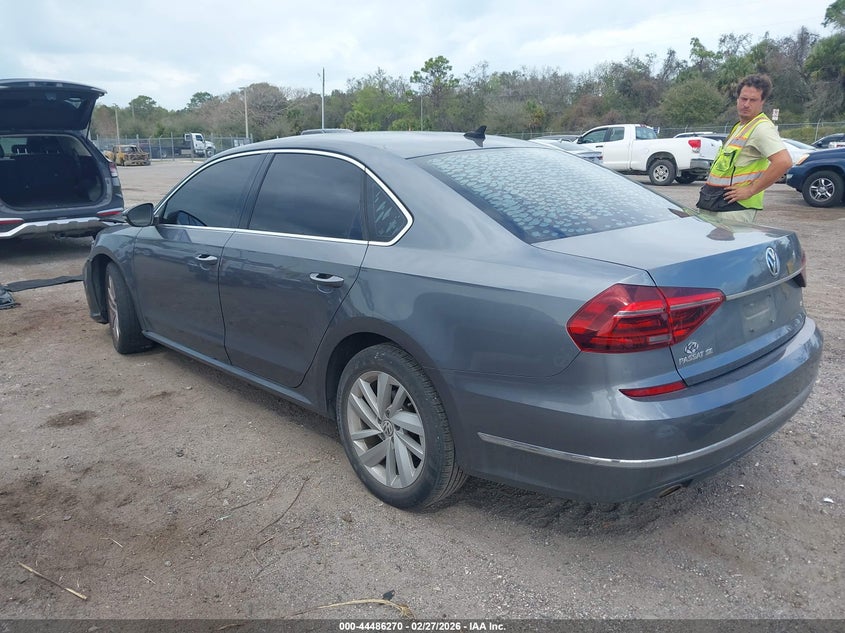 2018 Volkswagen Passat 2.0T Se