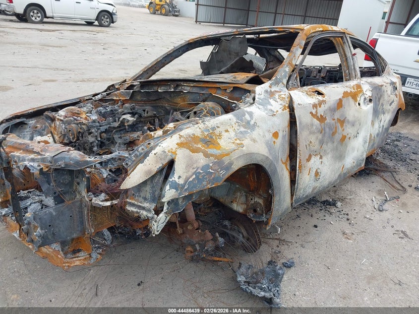 2016 LEXUS IS 200T auction photo 2