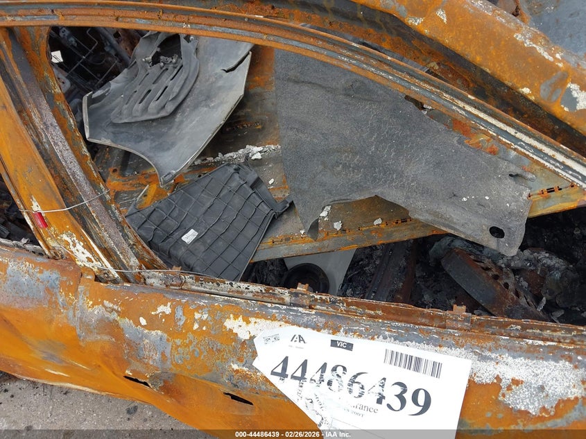 2016 LEXUS IS 200T auction photo 5