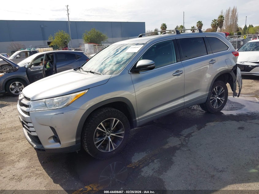 2018 Toyota Highlander Le