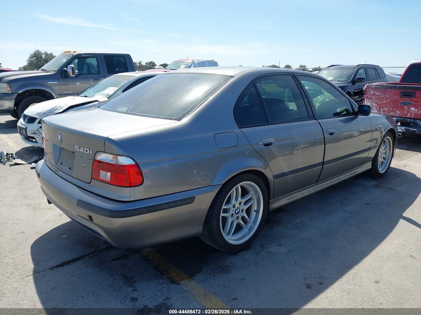 2003 BMW 540Ia