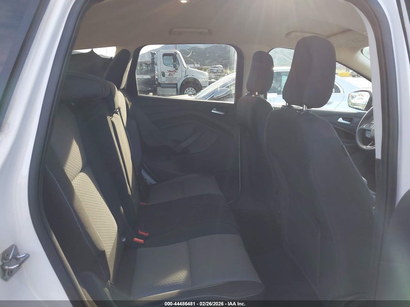 2018 Ford Escape 1.5 Se white Lot 111044486481 Vin 1FMCU0GD3JUC36108