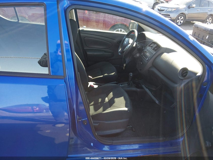 2016 Nissan Versa 1.6 S+