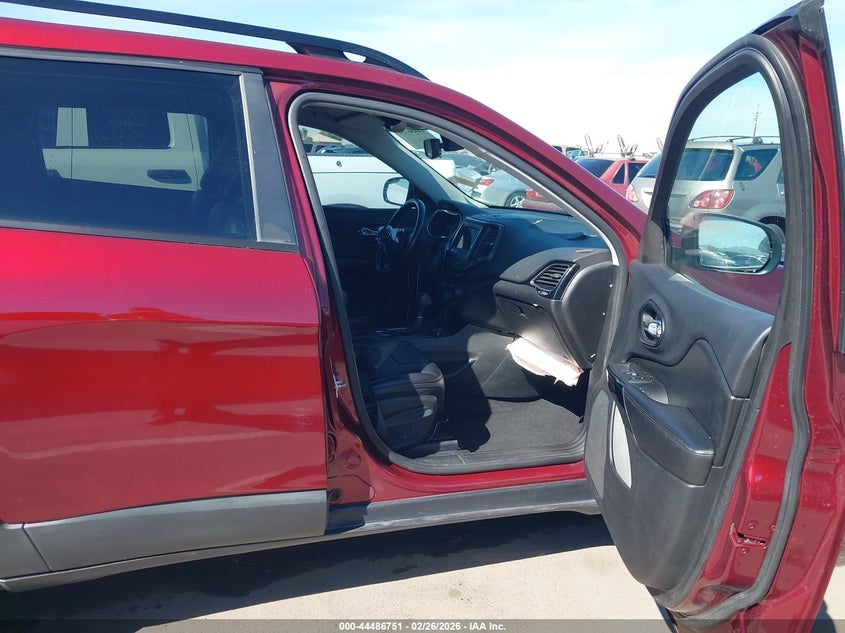2021 Jeep Cherokee Altitude Fwd