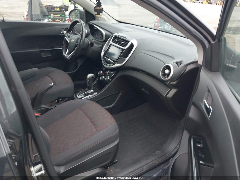 2017 Chevrolet Sonic Lt Auto