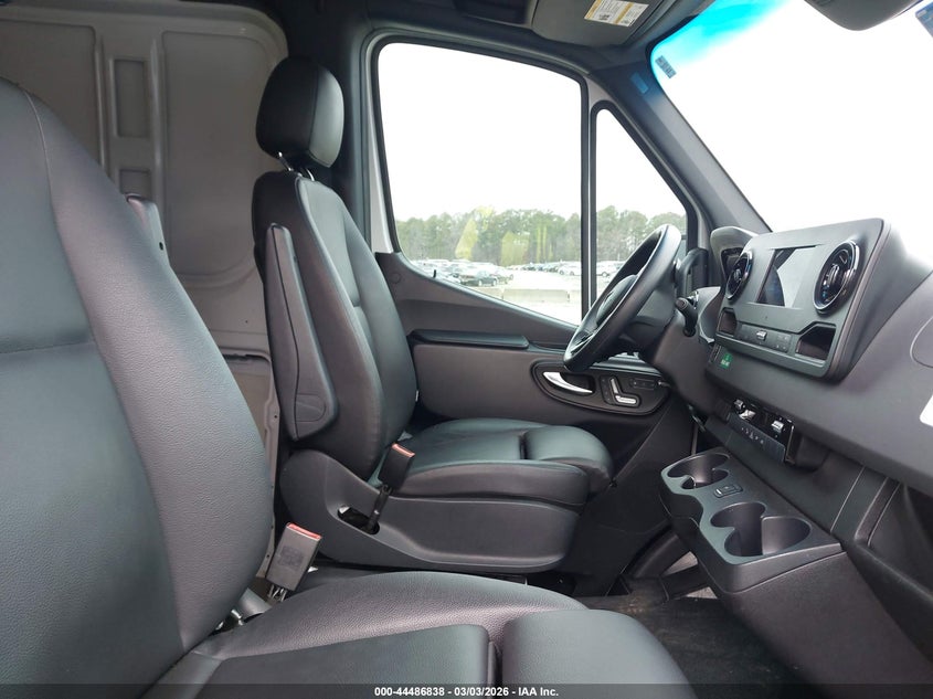 2021 Mercedes-Benz Sprinter 2500 Standard Roof V6