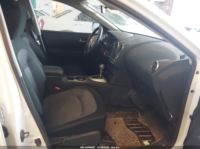 2013 Nissan Rogue Sv