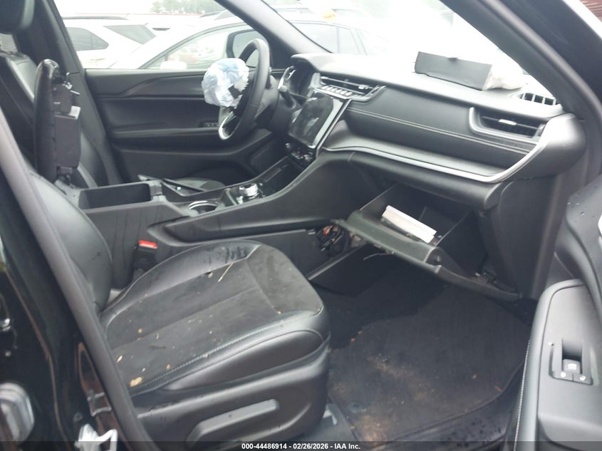 2024 Jeep Grand Cherokee Altitude 4X4