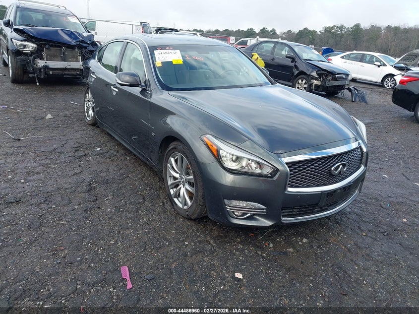 2015 Infiniti Q70 3.7X