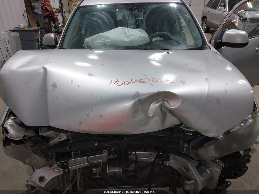 2011 Mitsubishi Outlander Es VIN: JA4AS2AW3BU024652 Lot: 44487010