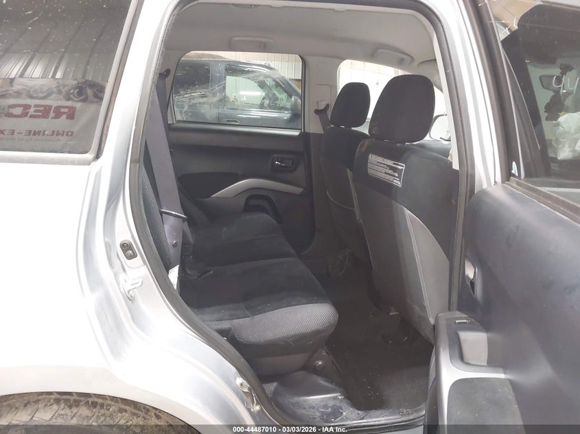 2011 Mitsubishi Outlander Es VIN: JA4AS2AW3BU024652 Lot: 44487010