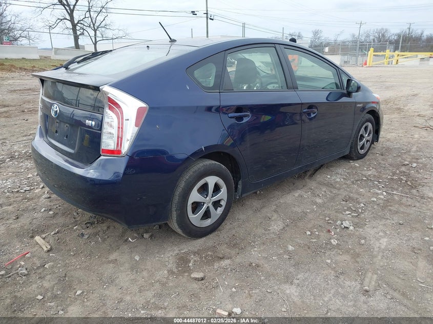 2014 Toyota Prius Two