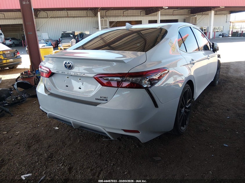 2024 Toyota Camry Hybrid Xse