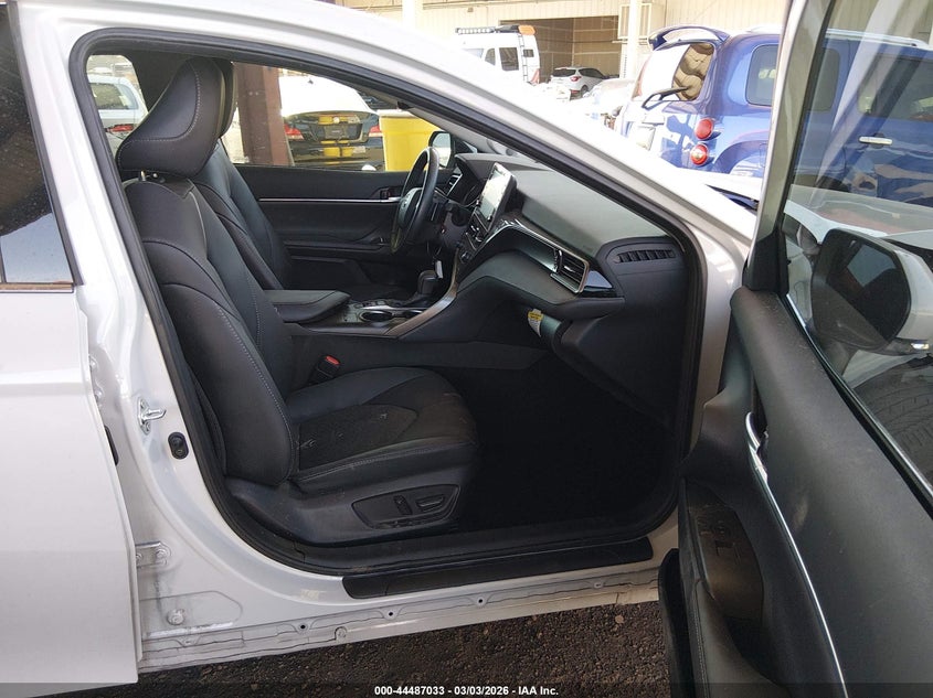 2024 Toyota Camry Hybrid Xse