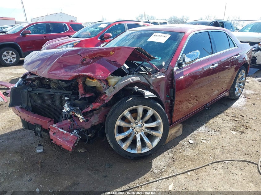 Vin: 2c3ccaeg8fh921942, lot: 44983792, chrysler 300c 20152