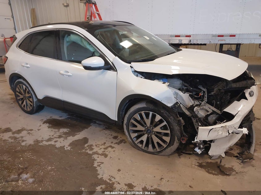 2020 Ford Escape Titanium