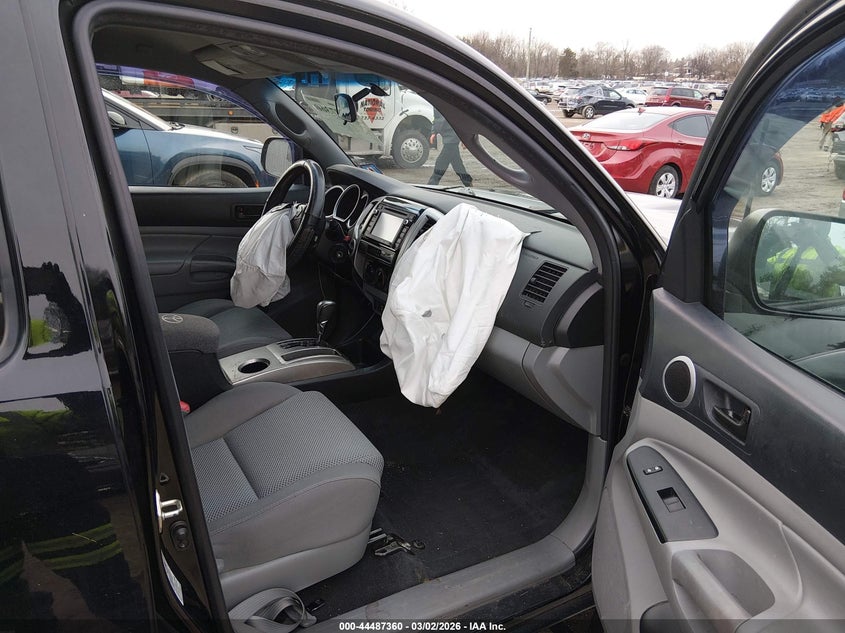 2014 Toyota Tacoma Base V6