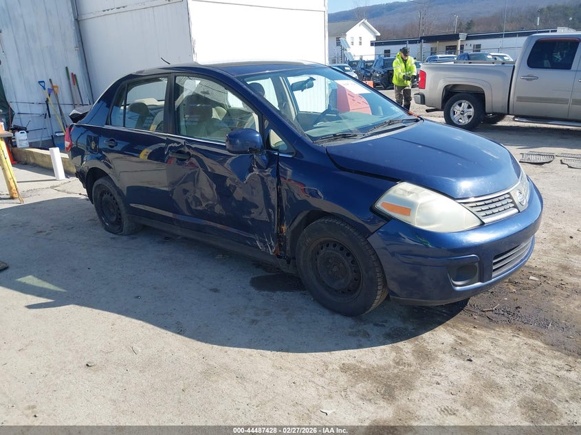 2009 Nissan Versa 1.8S