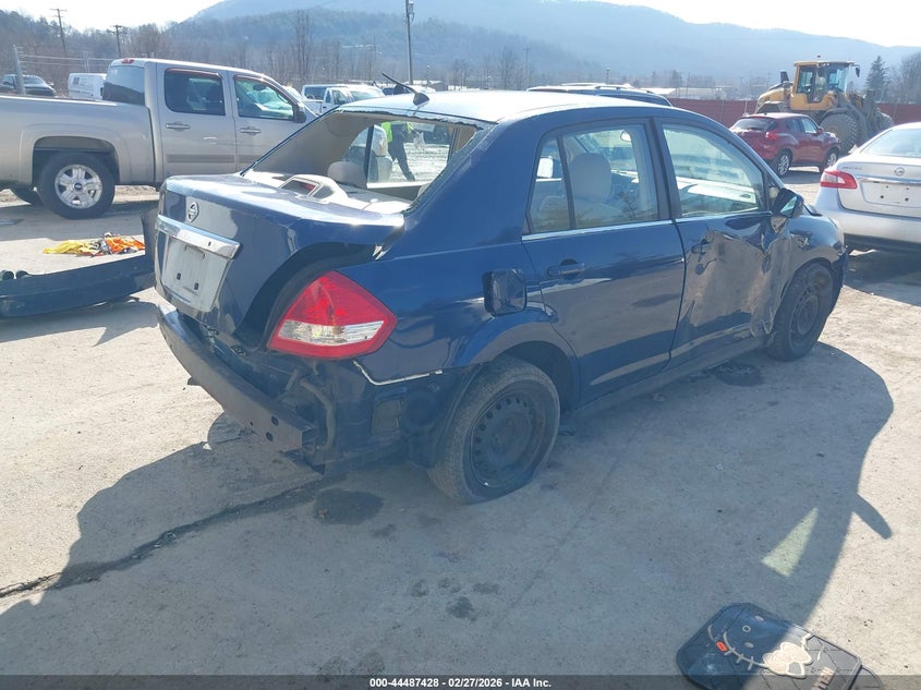 2009 Nissan Versa 1.8S