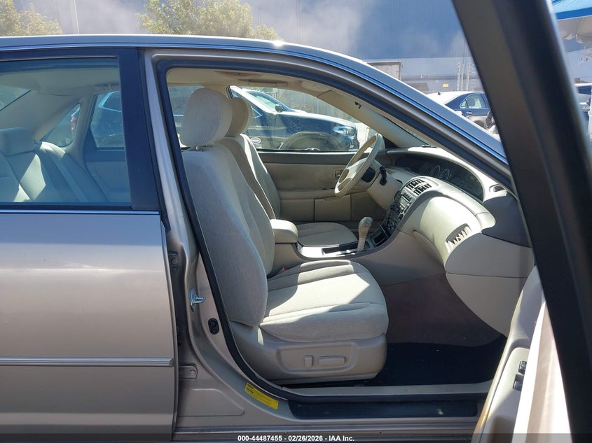 2000 Toyota Avalon Xl