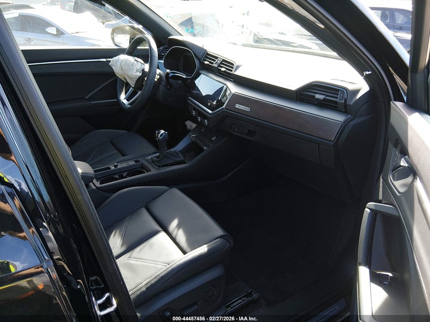 2025 AUDI Q3 SPORT UTILITY VEHICLE 2.0L I-4 DI, DOHC, VVT, TURBO, 228HP