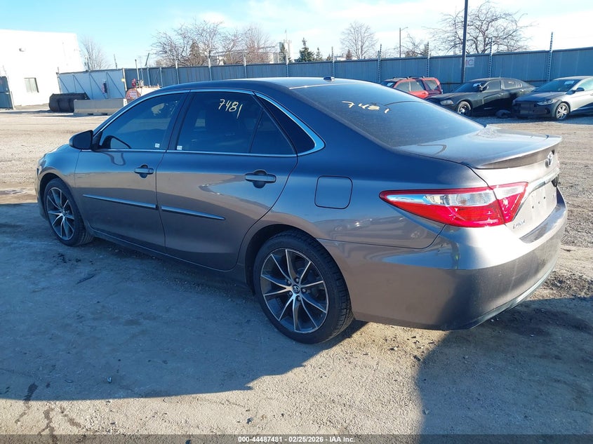 2015 Toyota Camry Xse