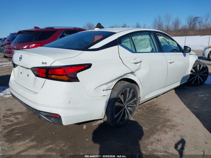 2022 Nissan Altima Sr Fwd