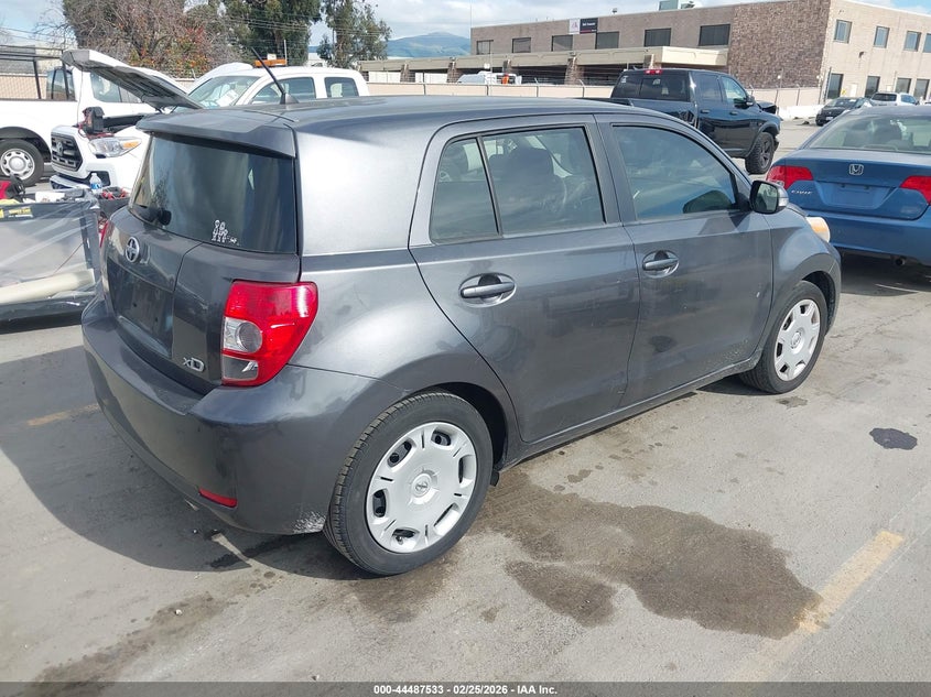 2013 Scion Xd