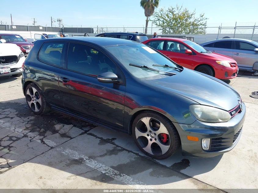 2012 Volkswagen Gti 2-Door