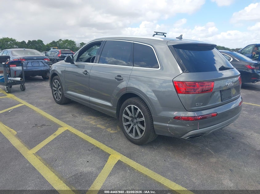 2017 Audi Q7 3.0T Premium