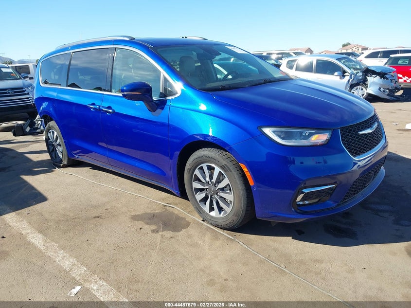 2021 Chrysler Pacifica Hybrid Touring L