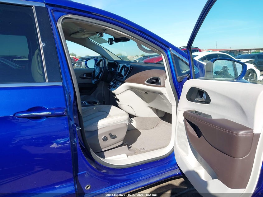 2021 Chrysler Pacifica Hybrid Touring L