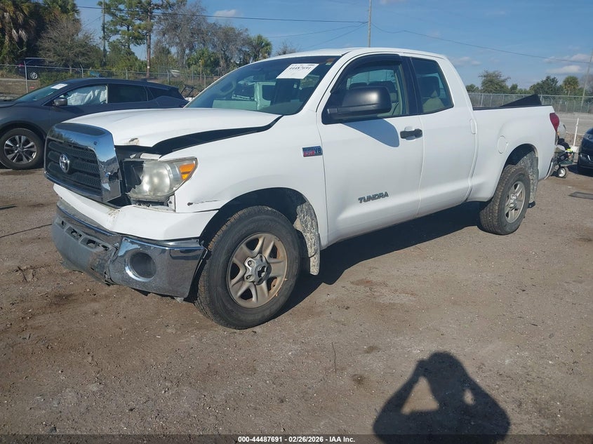 2008 Toyota Tundra Base 5.7L V8