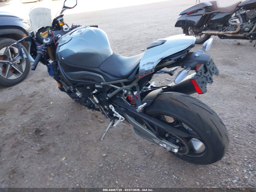 2026 BMW S 1000 RR 4