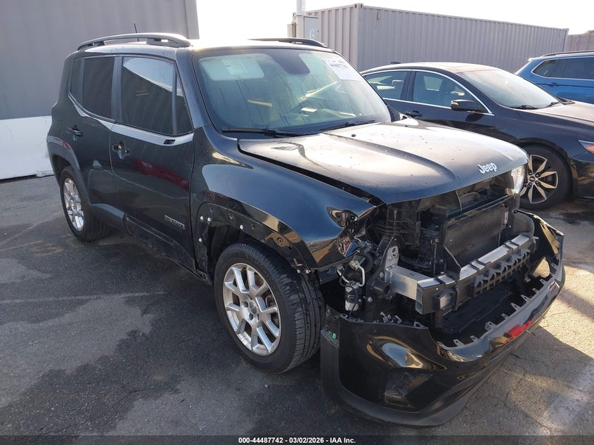 2019 Jeep Renegade Latitude Fwd