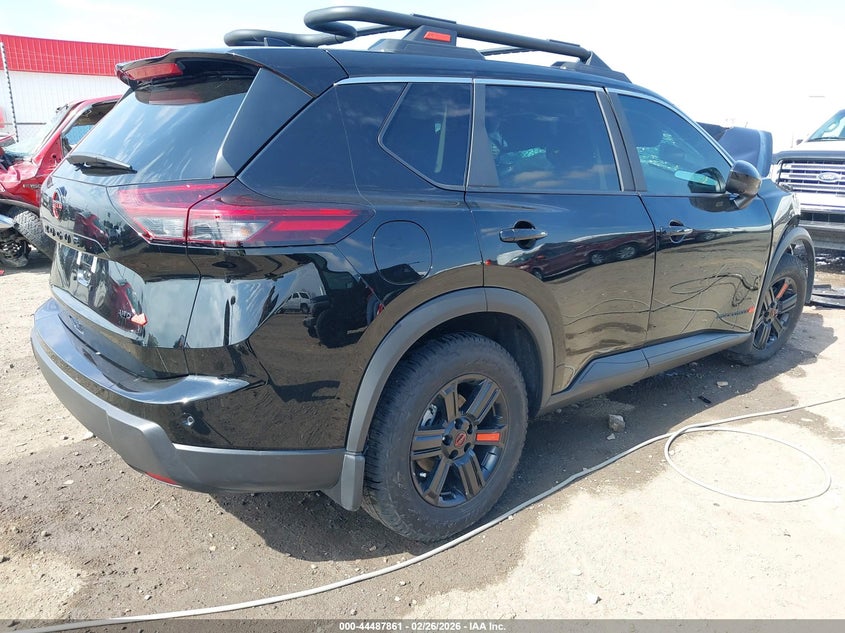 2026 Nissan Rogue Rock Creek