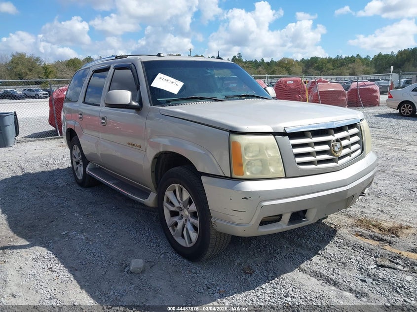 2004 Cadillac Escalade Standard