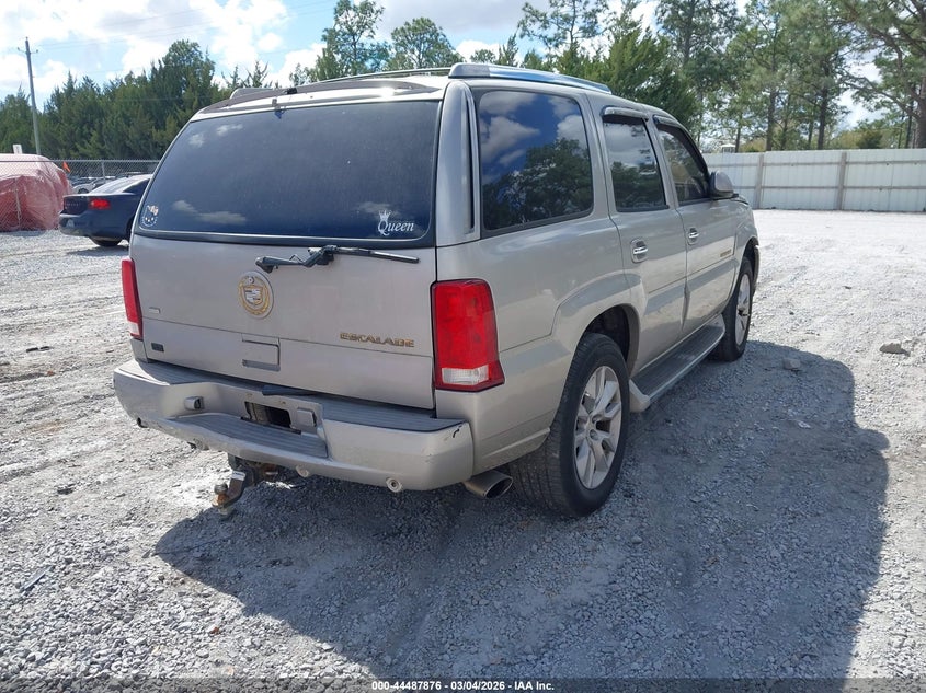 2004 Cadillac Escalade Standard
