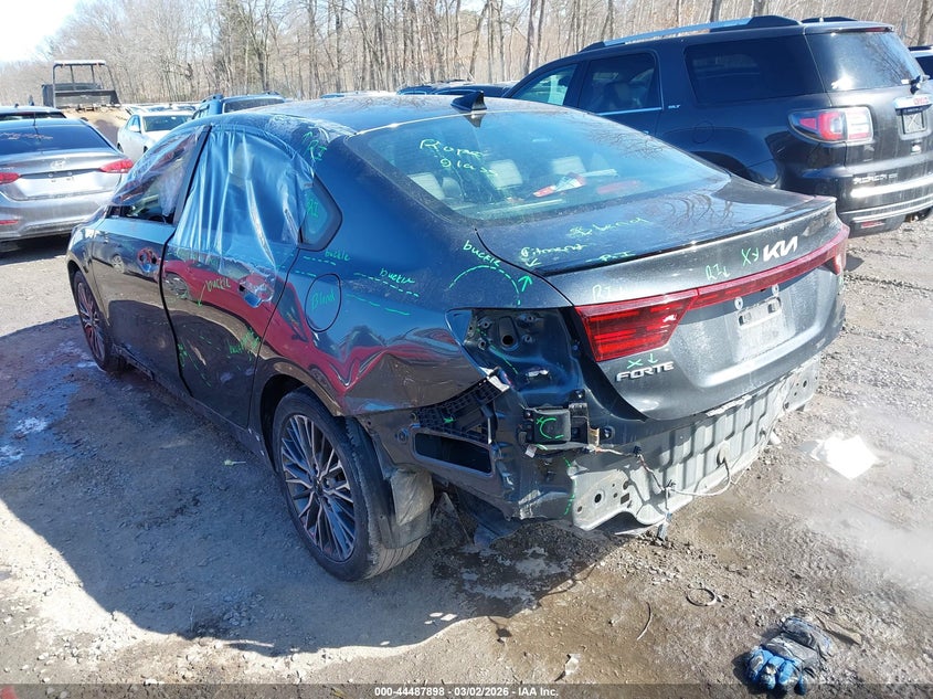 2022 Kia Forte Gt-Line